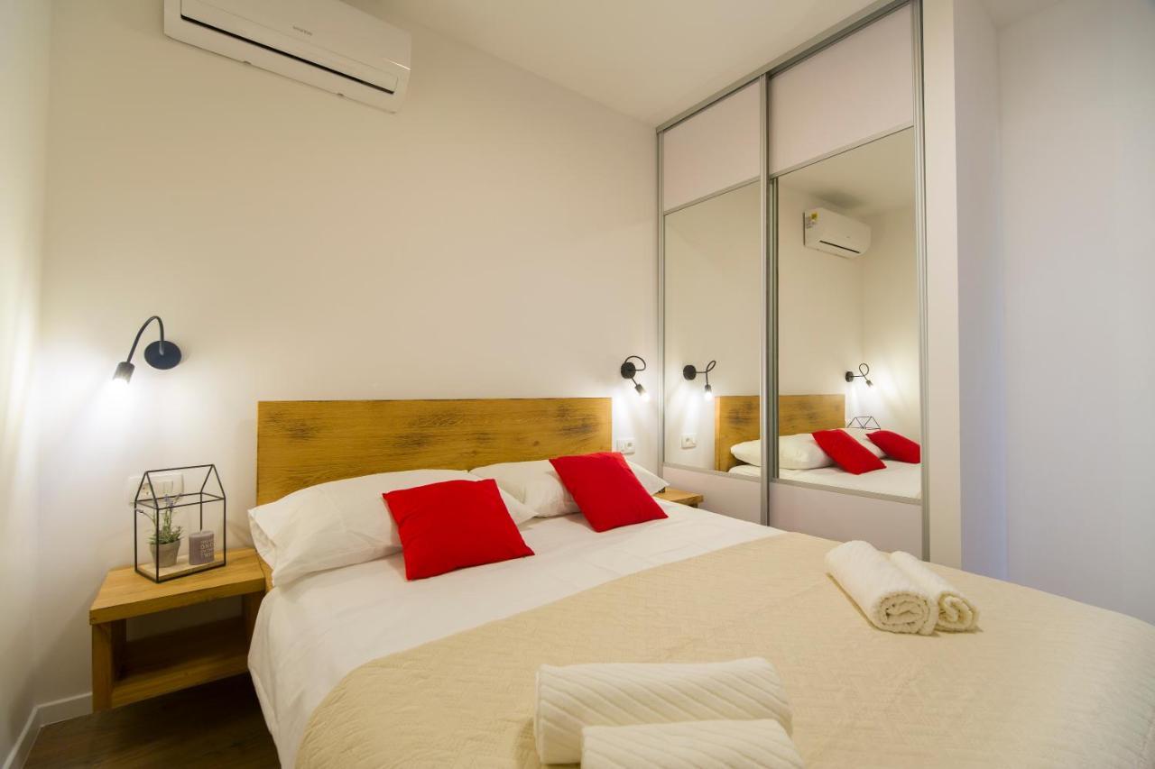 Apartments Bulli Trogir Exterior photo