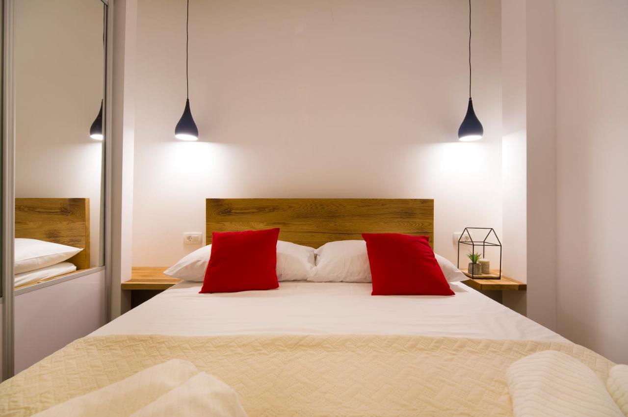 Apartments Bulli Trogir Exterior photo