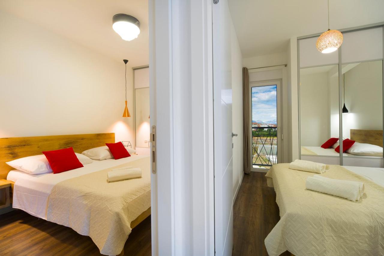 Apartments Bulli Trogir Exterior photo